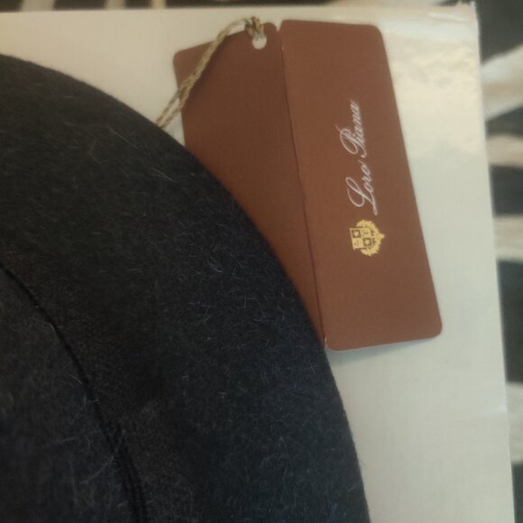 Loro Piana rabbit hair and cashmere hat size L New $928.00